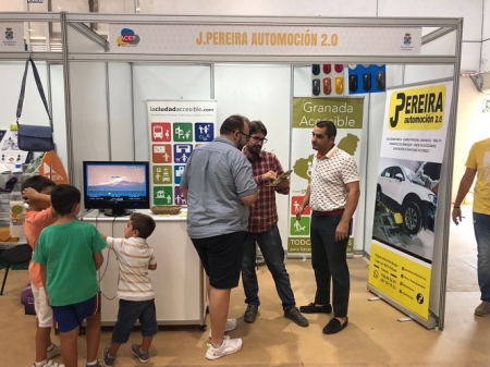 Oficinas de`J. Pereira automoción` (LA CIUDAD ACCESIBLE)