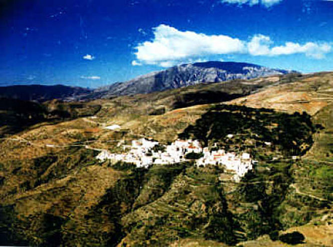 Vista panorámica de Polopos - La Mamola (AYTO. POLOPOS) 