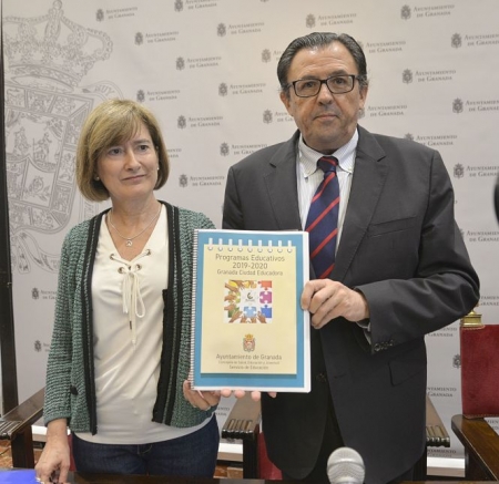 Presentación de los programas educativos (JAVIER ALGARRA) 