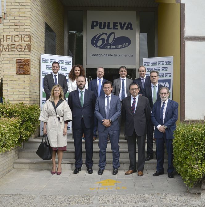 Luis Salvador ha visitado las instalaciones de Puleva (JAVIER ALGARRA)