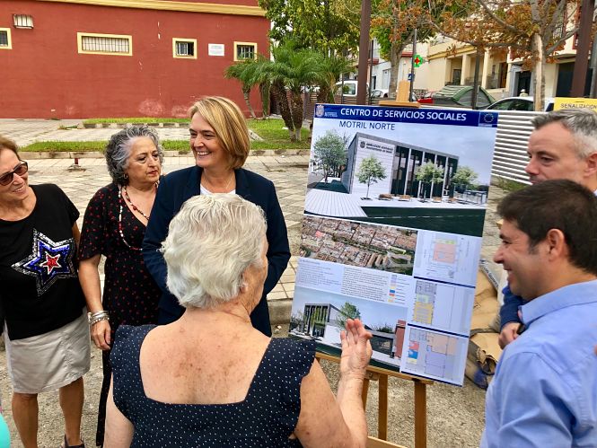 Presentación del proyecto del centro de Servicios Sociales de San Antonio (AYTO. MOTRIL)
