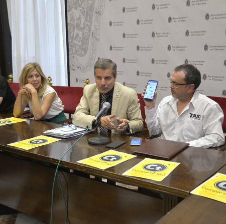 Presentación de la aplicación de taxi compartido (JAVIER ALGARRA)