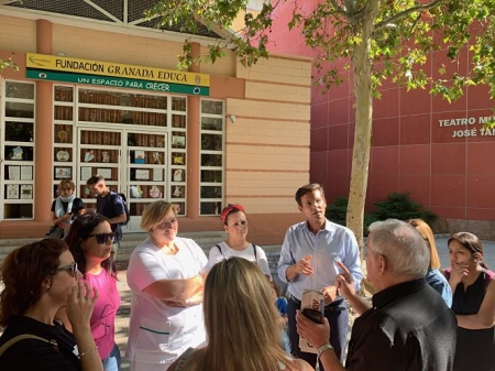 Francisco Cuenca ha visitado la ludoteca municipal de La Chana (PSOE) 