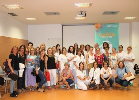 Reunión del personal de enfermería para la implantación buenas prácticas (HUSC)