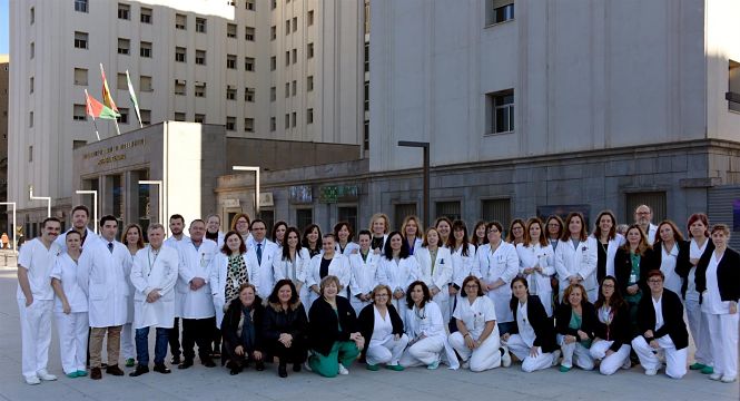Profesionales del Hospital Virgen de las Nieves (JUNTA)
