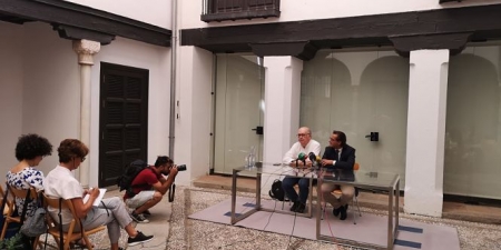 Presentación de `Poesia en el Jardin` (JUNTA)