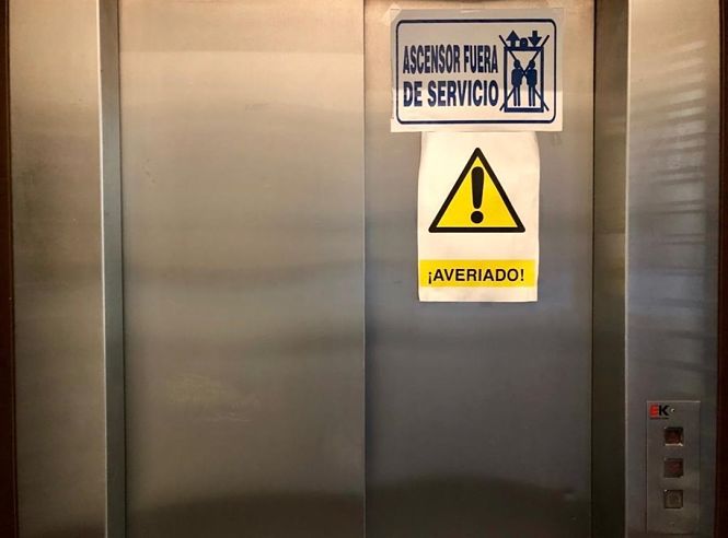 Ascensor del Ayuntamiento de Granada