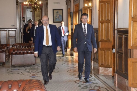 Luis Salvador y Sebastian Pérez han hecho balance de los primeros 100 dias de gobierno (JAVIER ALGARRA)