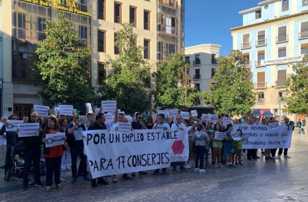 Concentración de los conserjes despedidos (CSIF)