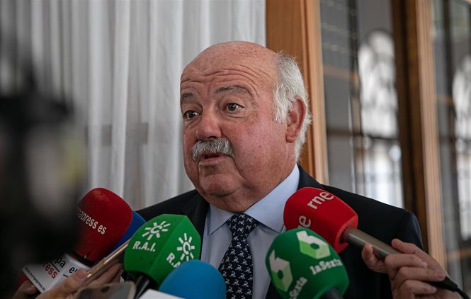 Jesús Aguirre, Consejero de Sanidad (JESÚS PRIETO / EUROPA PRESS) 