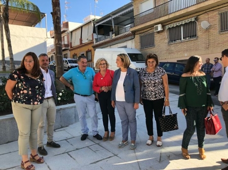 Luisa García Chamorro ha visitado laz zonas reformadas (AYTO. MOTRIL)
