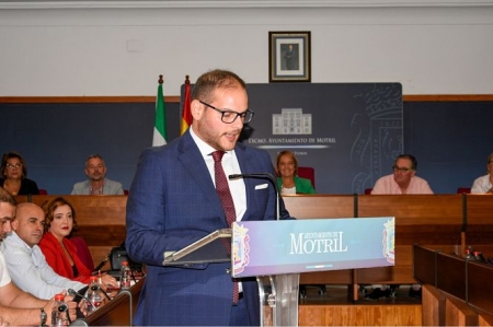Alejandro Vilar toma posesión de su cargo como concejal (AYTO. MOTRIL)