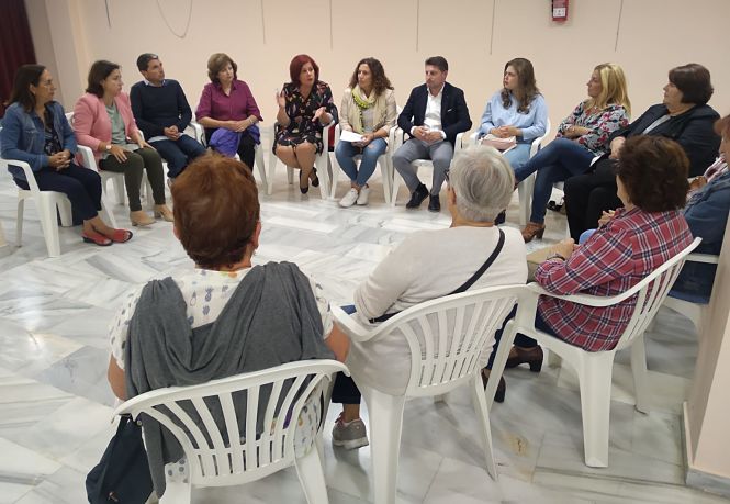 Miembros del PSOE se han reunido con mujeres de Cenes de la Vega (PSOE)