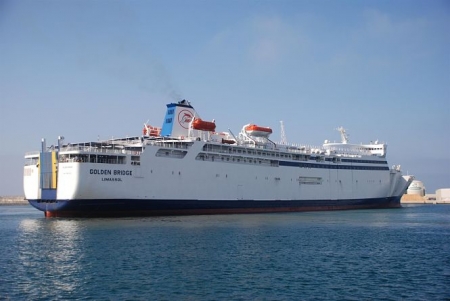 Crucero Golden Bridge (PUERTO DE MOTRIL) Crucero Golden Bridge (PUERTO DE MOTRIL)