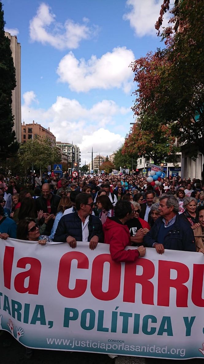 Manifestación en Granada por la sanidad (JUSTICIA POR LA SANIDAD) 