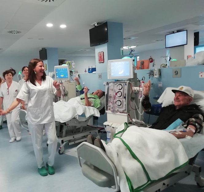 Servicio de Diálisis en el Hospital Virgen de las Nieves (JUNTA) 