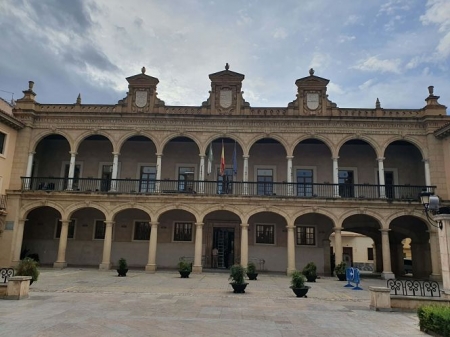 Patio del Ayuntamiento de Guadix 