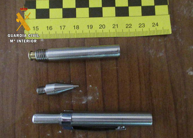 Boligrafo pistola (GUARDIA CIVIL)