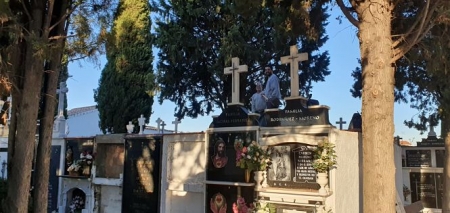 Cementerio de Cúllar Vega Cementerio de Cúllar Vega
