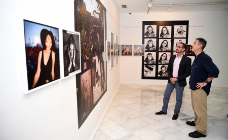 Inaguración de la expocisión de Santiago Bueno (J. GROSSO / DIPGRA)
