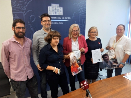 Presentación de la campaña de la campaña de Autismo Andalucía (AYTO. MOTRIL) 
