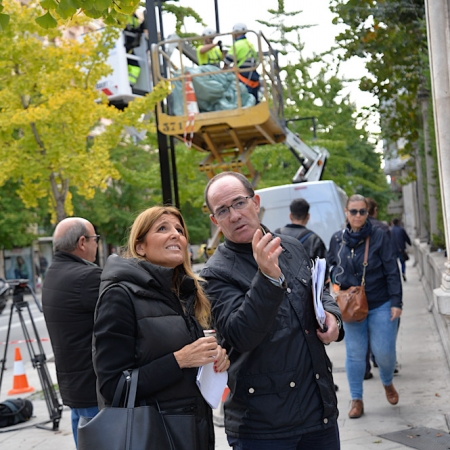 La concejala de mantenimiento, Eva Martín ha visitado la Gran Vía (JAVIER ALGARRA) 