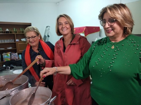 Luisa García Chamorro ha visitado Calahonda (AYTO. MOTRIL)