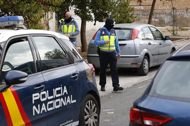 Operación Cake en la Zona Norte (ÁLEX CÁMARA / EUROPA PRESS)