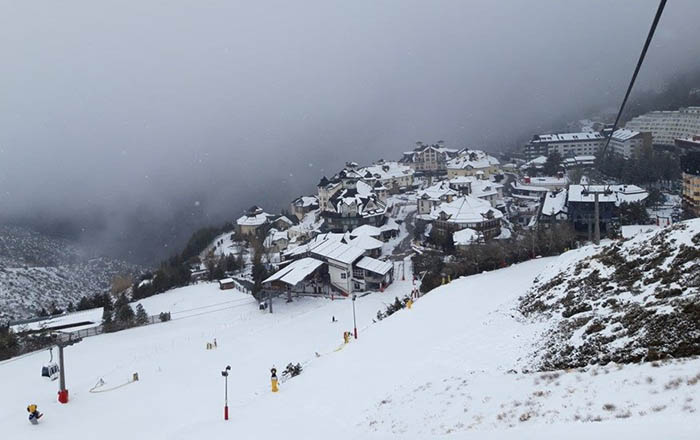 Todo listo para el inicio de la nueva temproada de esquí (CETURSA)