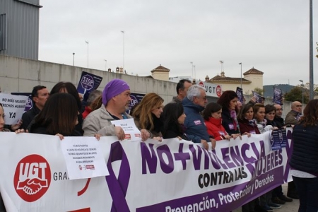 Concentración sindical contra la violencia de género (UGT)