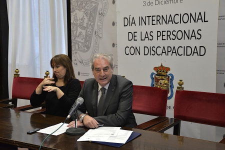 Presentación de las actividades por el DIa Inetrnacional de la discapacidad (AYTO. GRANADA)