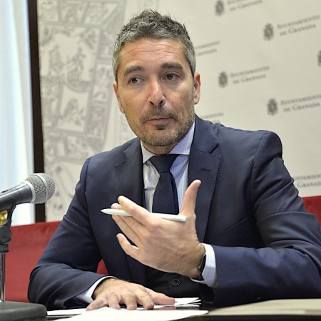 Presentación de la campaña de escaparates navideños (JAVIER ALGARRA)