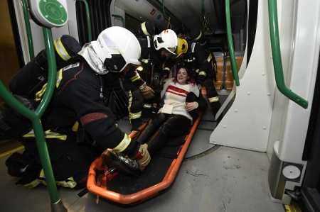 Simulacro de incendio realziada en el metro (JUNTA)