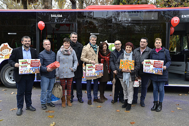 Presentación del `Magic Bus` (JAVIER ALGARRA)