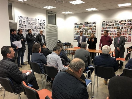 reunión celebrada en Bobadilla con representantes del Ayuntamiento de Granada, Emasagra y los vecinos (AYUNTAMIENTO) 