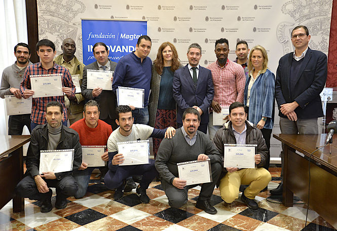 Entrega de diplomas (JAVIER ALGARRA)