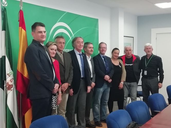 Firma del convenio (JUNTA)