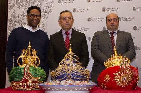Presentación de los reyes magos para la cabalgata de reyes de Granada (ANTONIO L. JUAREZ)