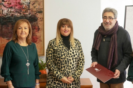 Firma del convenio entre Ayuntamiento de Armilla y AFDECO (AYTO. ARMILLA) 