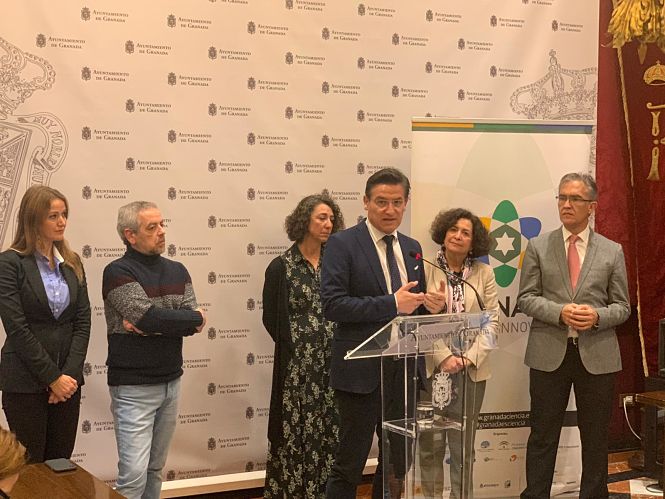 Luis Salvador, durante la presentación de `Granada, ciduad de la ciencia y la innovación` (UGR)
