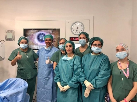Equipo de Oftalmología del Hospital Virgen de las Nieves (JUNTA DE ANDALUCÍA) 