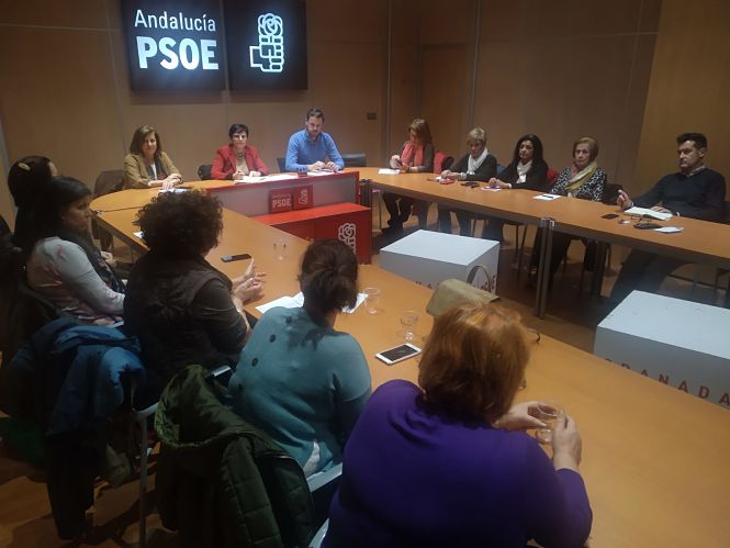 Encuentro del PSOE con asociaciones de mujeres (PSOE)