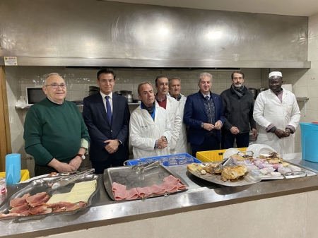 Luis Salvador ha visitado Edicoma (JAVIER ALGARRA)