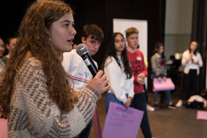 Jóvenes granadinos participantes del programa Scholas durante la sesión de selección de problemáticas, el pasado jueves 23 de enero (GRANADA SCHOLAS)