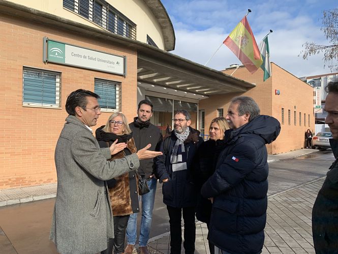 Miembros del PSOE han visitado La Chana (PSOE)