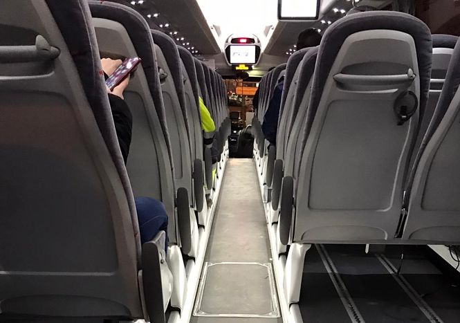 Autobús que suple al metro en el tramo cortado entre Albolote y Maracena, por afecciones del temporal (UGT)