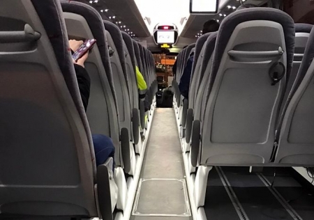 Autobús que suple al metro en el tramo cortado entre Albolote y Maracena, por afecciones del temporal (UGT)