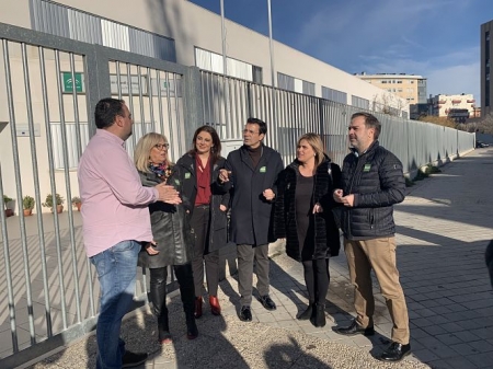Miembros del PSOE han visitado un colegio de la capital (PSOE) 