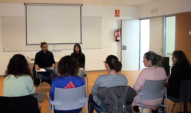 Taller para combatir el estress para embarazos de riesgo (HUSC)