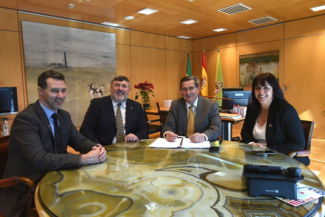Imagen de la reunión entre Diputación de Granada y Once (J. MORENO GÓMEZ / DIPGRA)